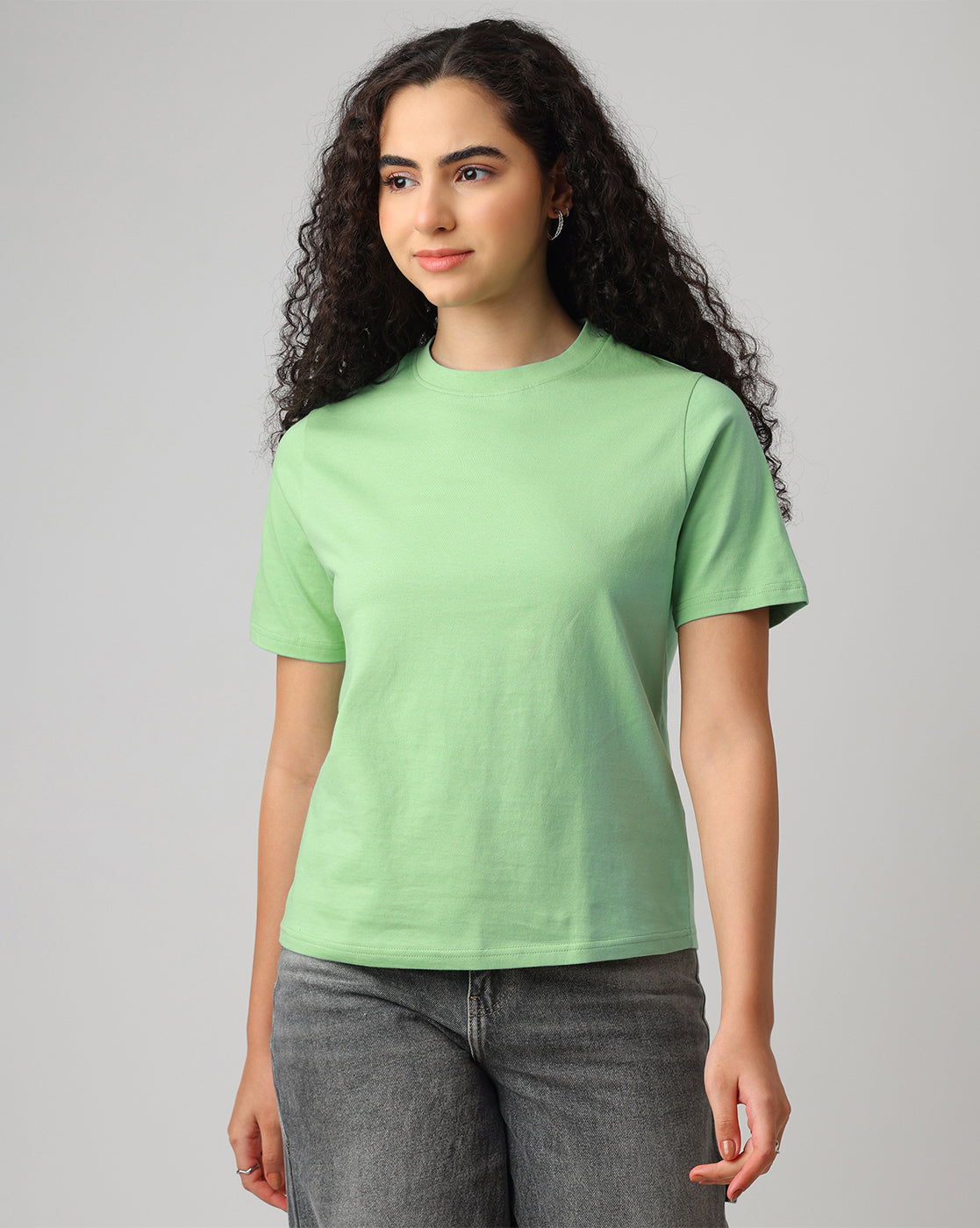 Green Solid Relaxed Fit T-shirt Women