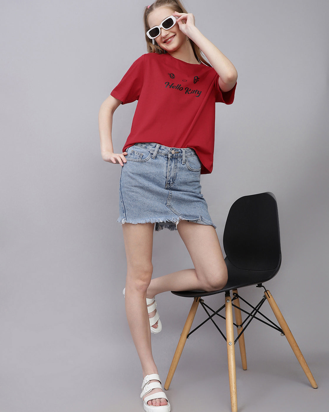 Hello Kitty Printed Oversized Tshirt For Women