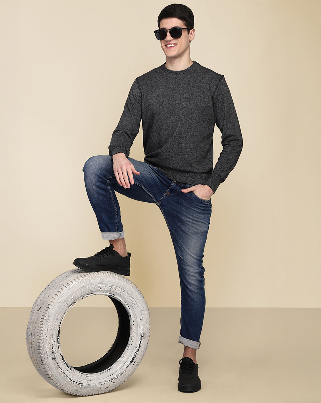 Men Black Regular Fit Sweatshirt