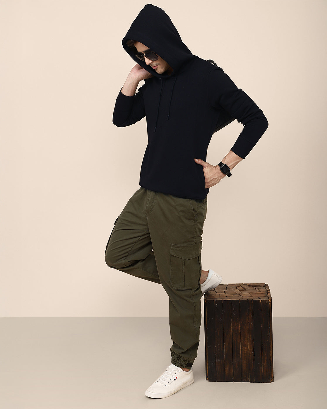Men Navy Blue Regular Fit Hoodie