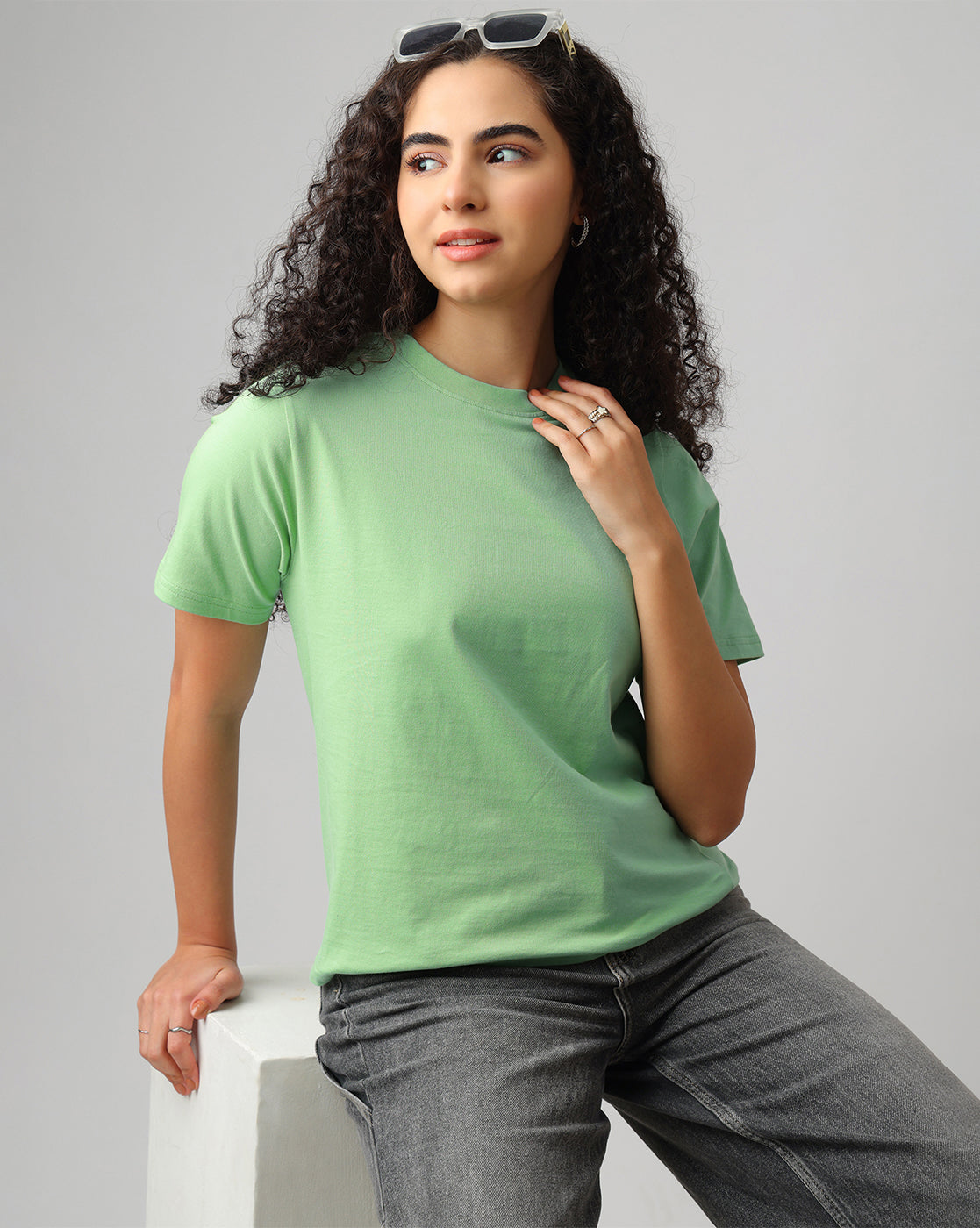 Green Solid Relaxed Fit T-shirt Women