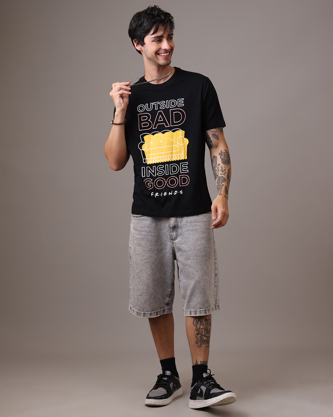 Friends Relaxed Fit Tshirt Men