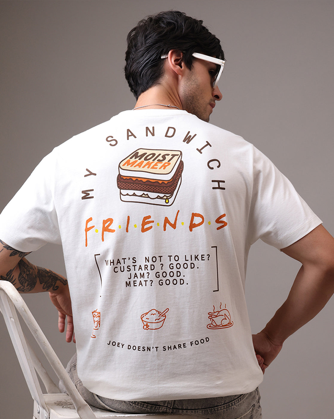 Friends Relaxed Fit Tshirt Men