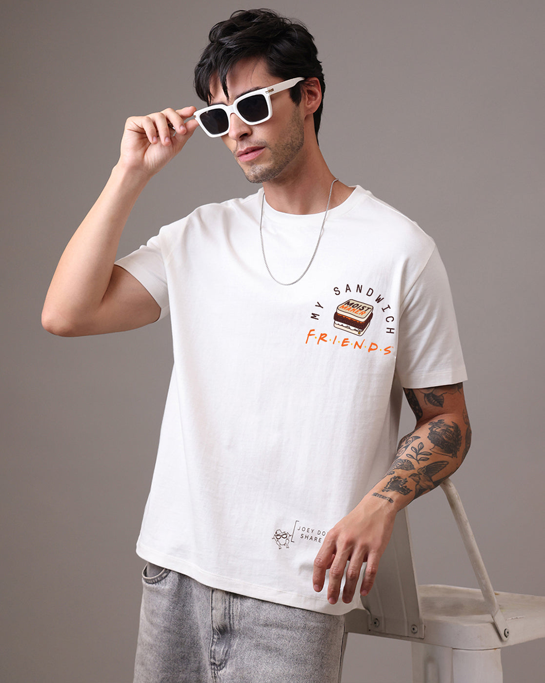 Friends Relaxed Fit Tshirt Men