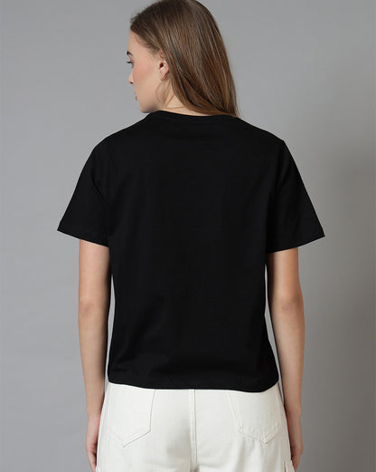 Friends Regular Fit Tshirt Women