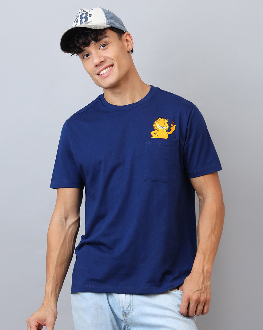 Garfield Printed Regular Fit Tshirt For Men