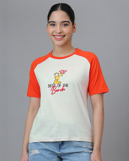 Garfield Embroidered Regular Fit Raglan Sleeves Tshirt  Women