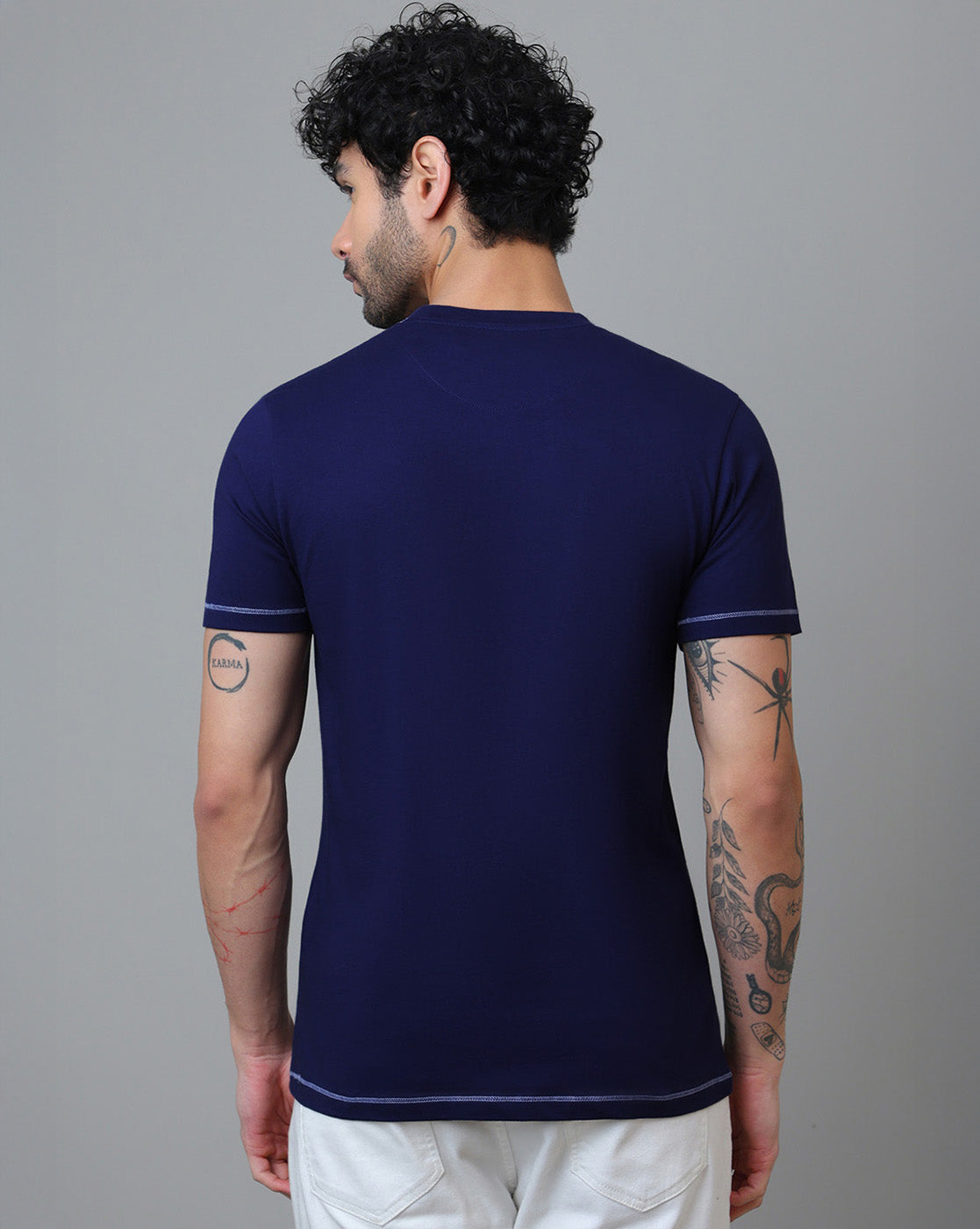 Hogwarts Embroidered Regular Fit Tshirt For Men