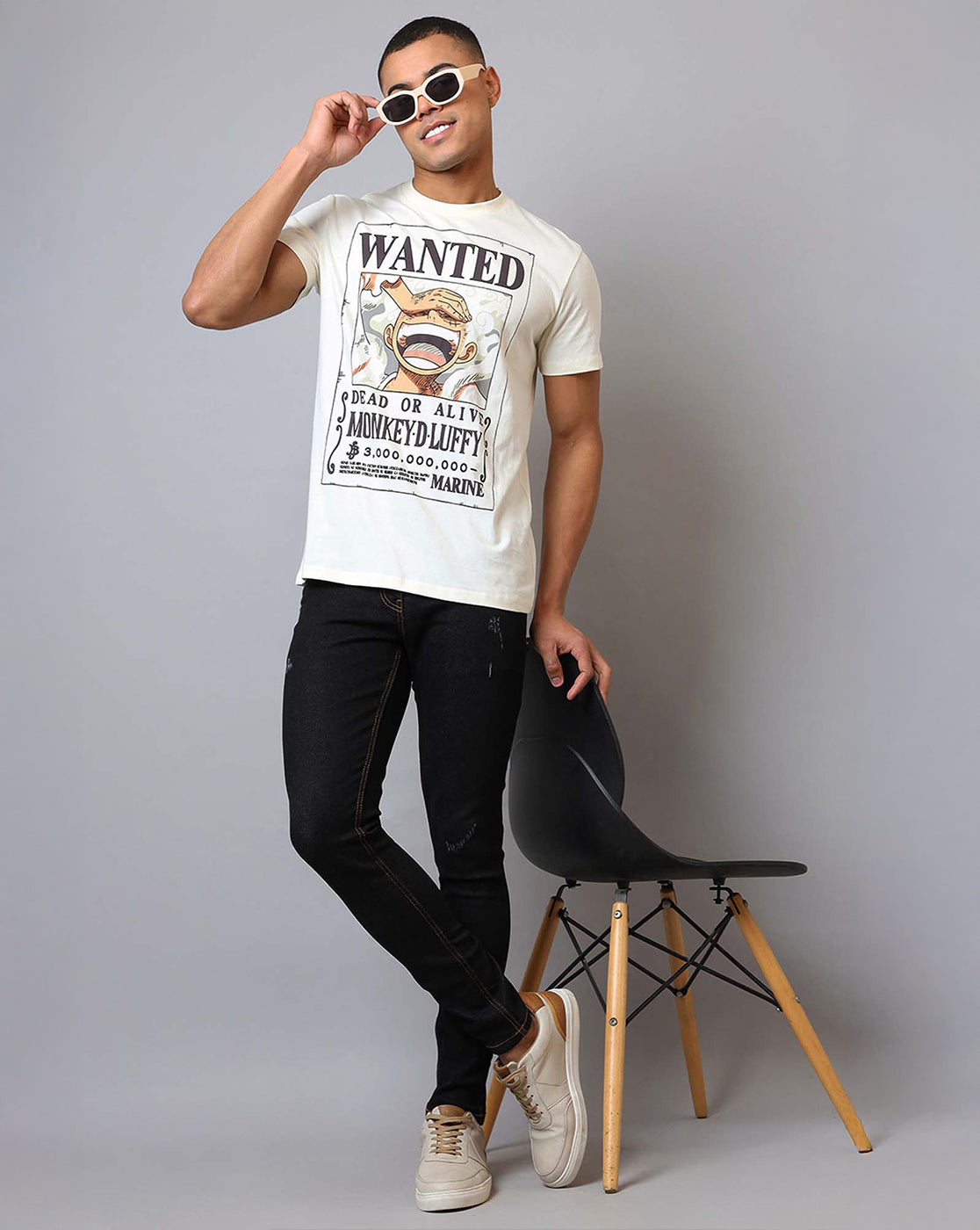 One Piece Printed Regular Fit Tshirt For Men