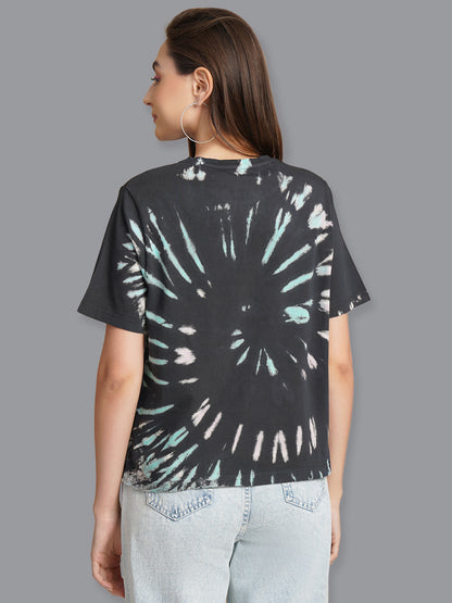 Peanuts Snoopy Tie-Dye Relaxed Fit Tshirt Women