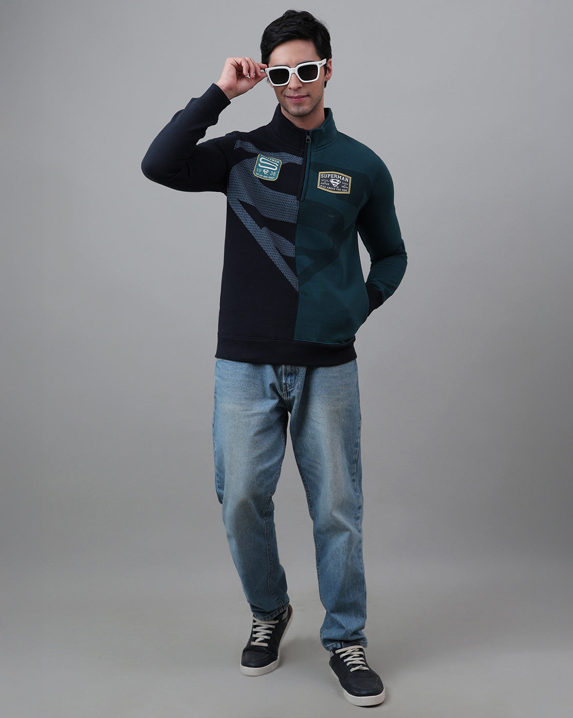 Superman Printed RegularFit Sweatshirt For Men