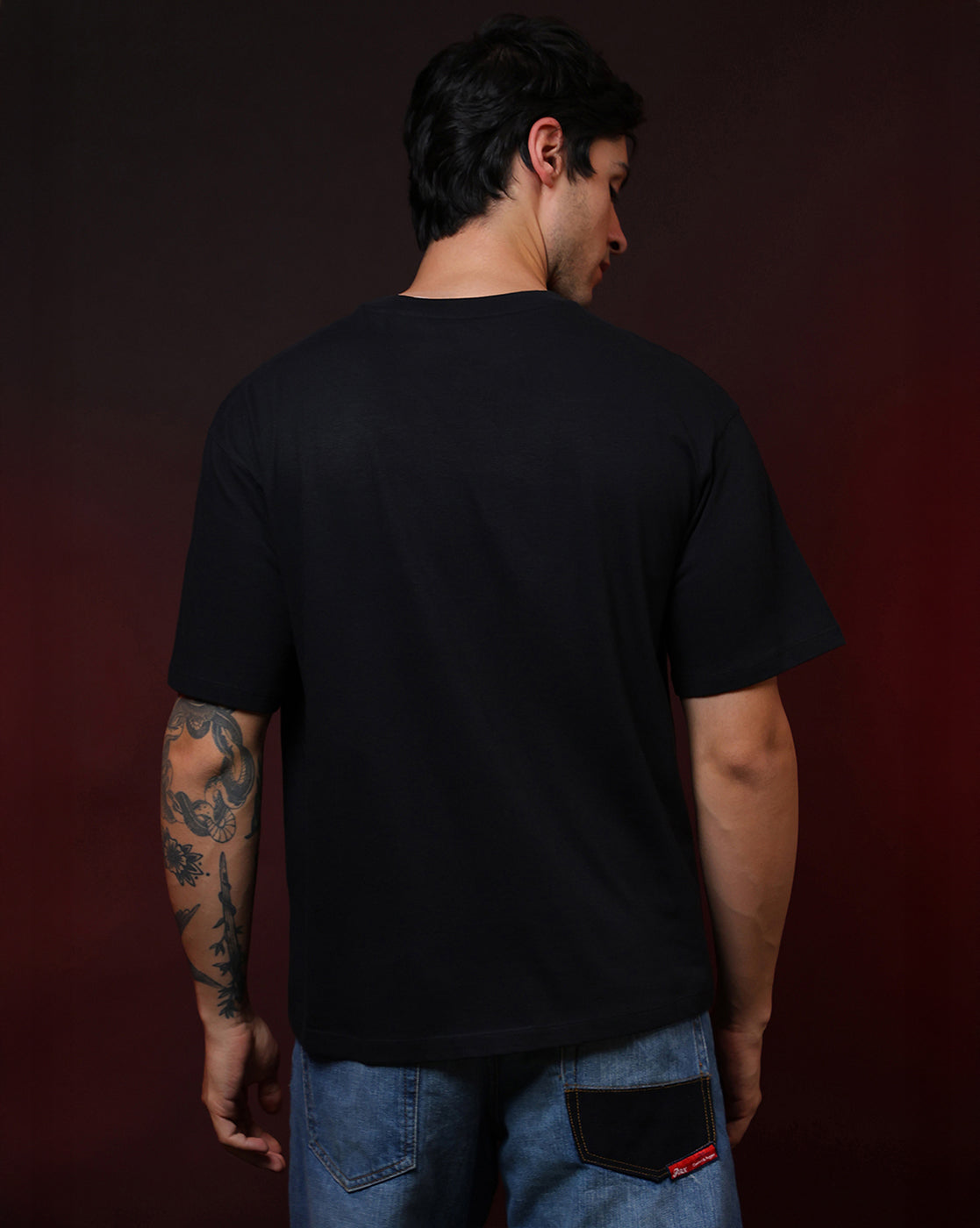 Stranger Things Steve Harrington The Babysitter Oversized Tshirt Unisex