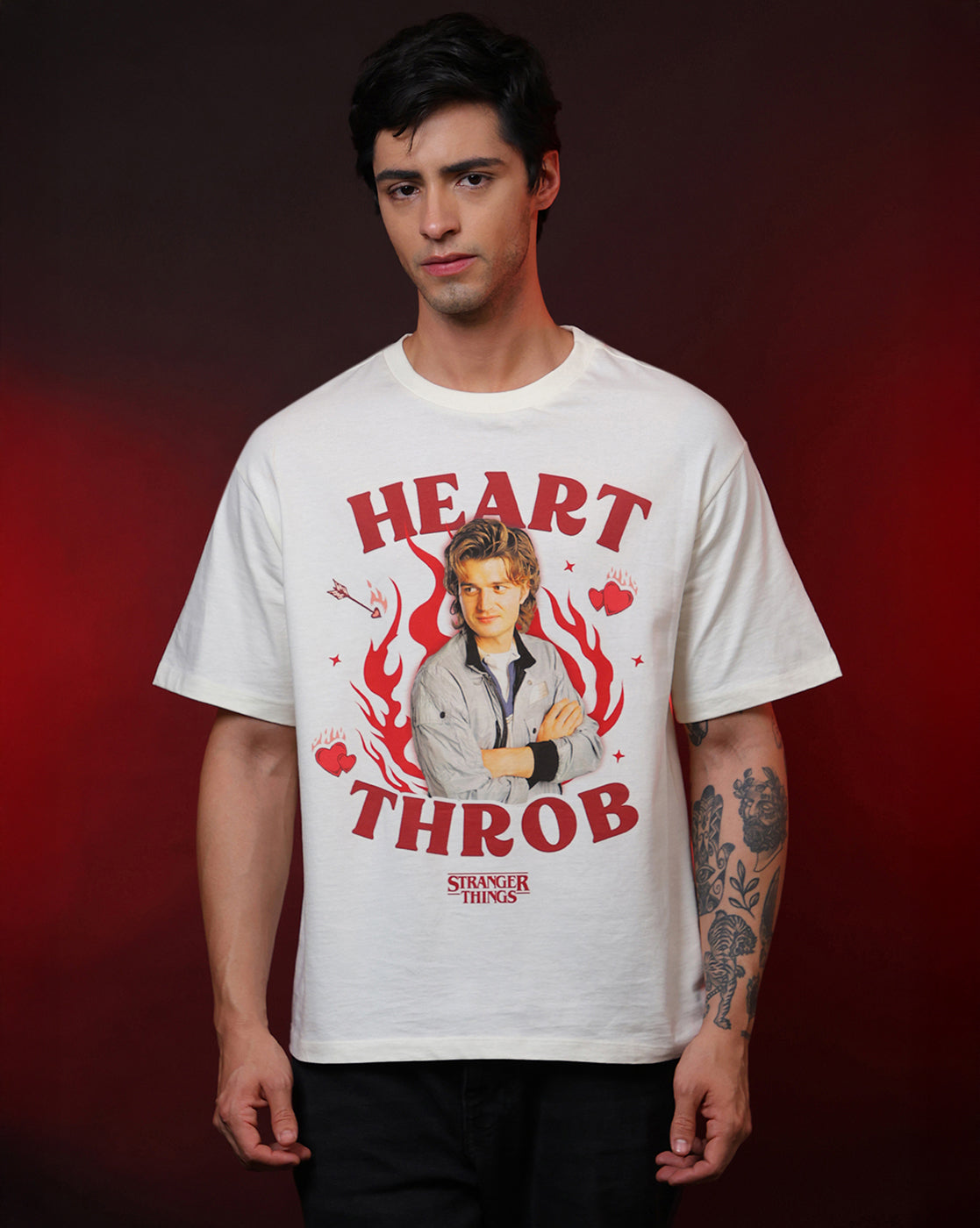 Stranger Things Steve Harrington Heart Throb Oversized Tshirt Unisex