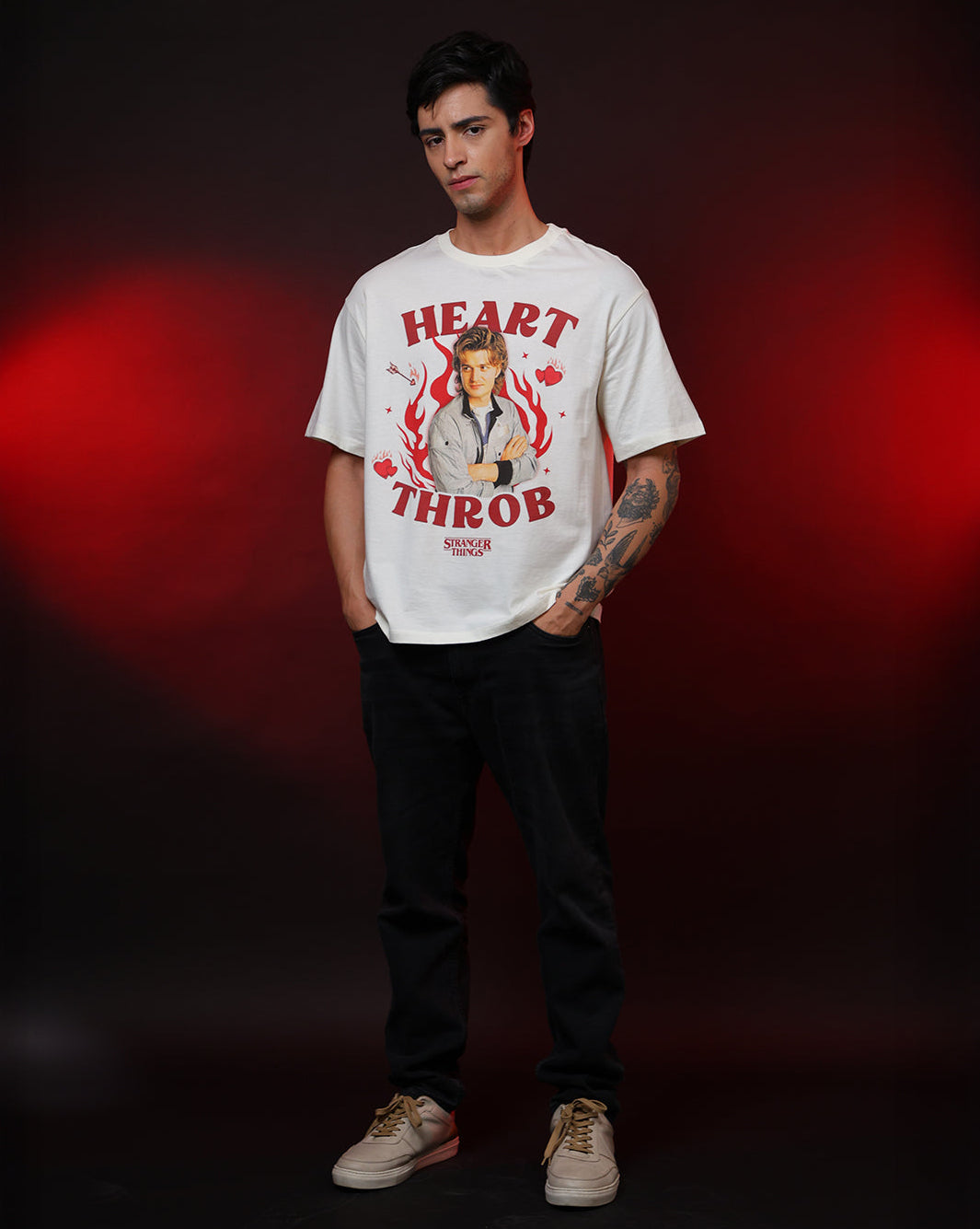 Stranger Things Steve Harrington Heart Throb Oversized Tshirt Unisex