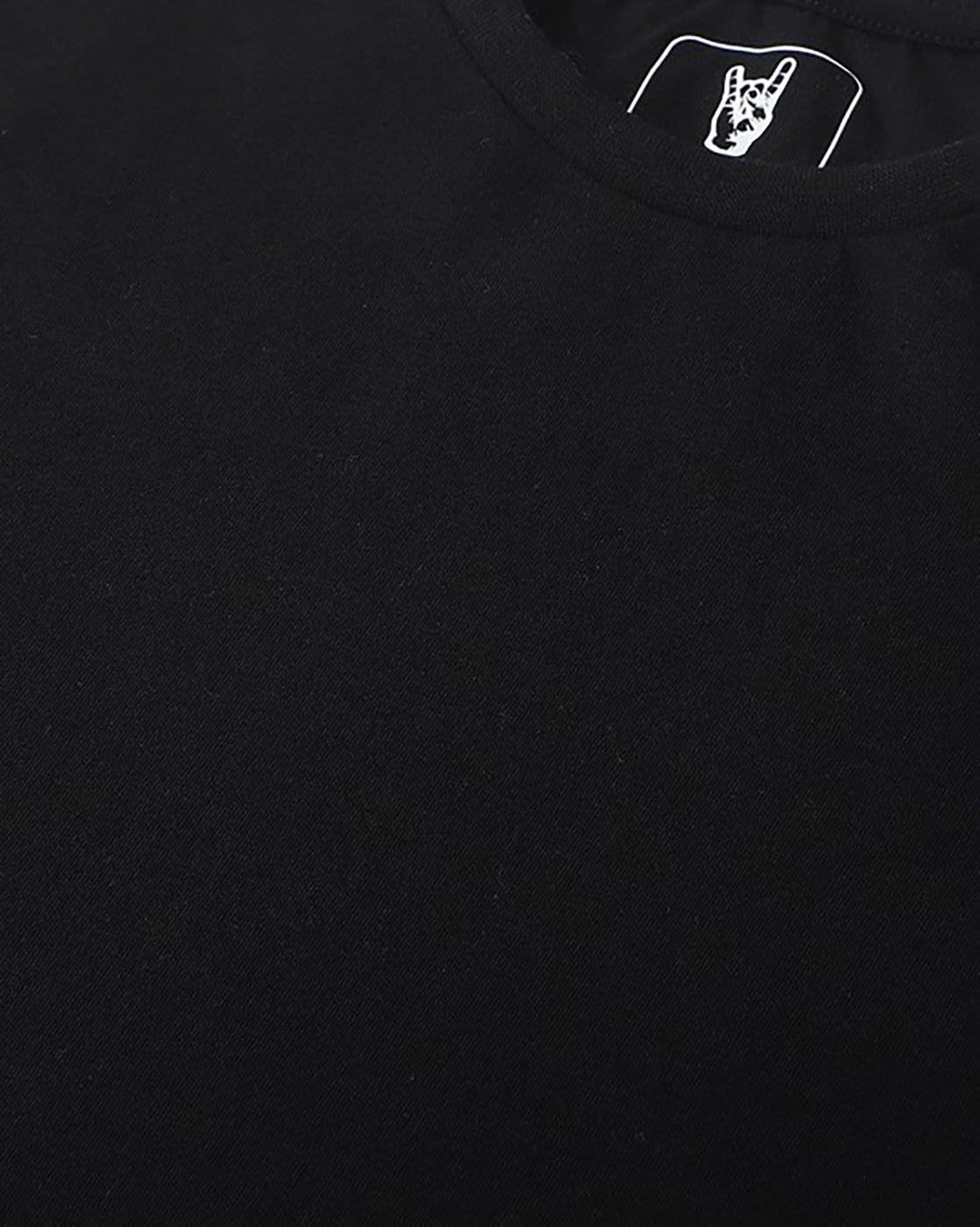 Men Black Regular Fit Tshirt