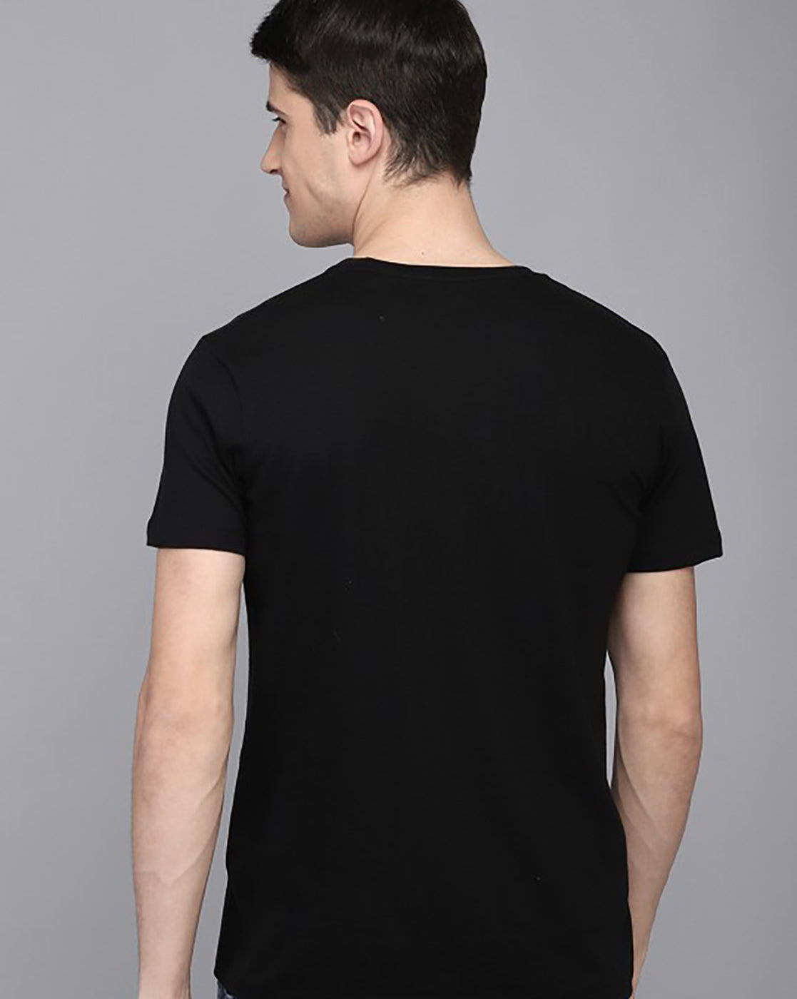 Men Black Regular Fit Tshirt