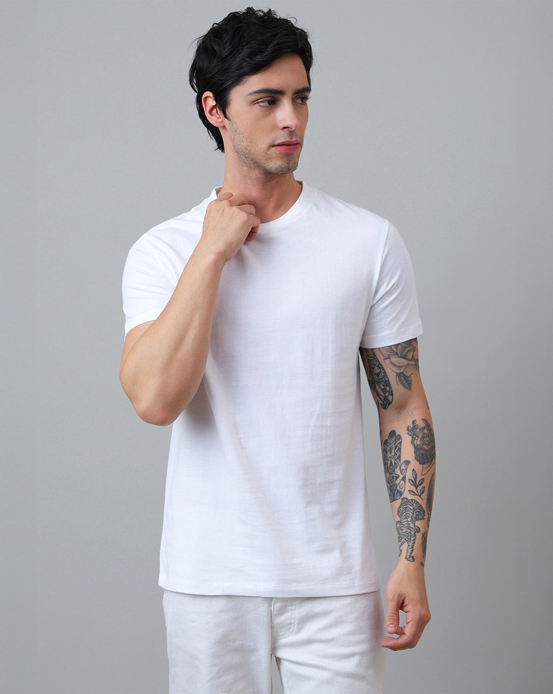 Men White Regular Fit Tshirt