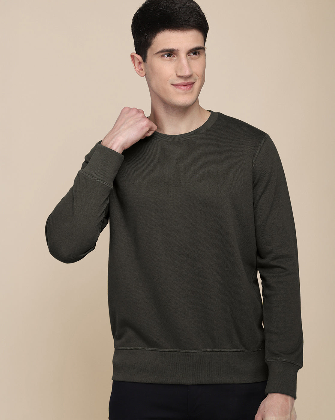 Men Olive Regular Fit Sweatshirt
