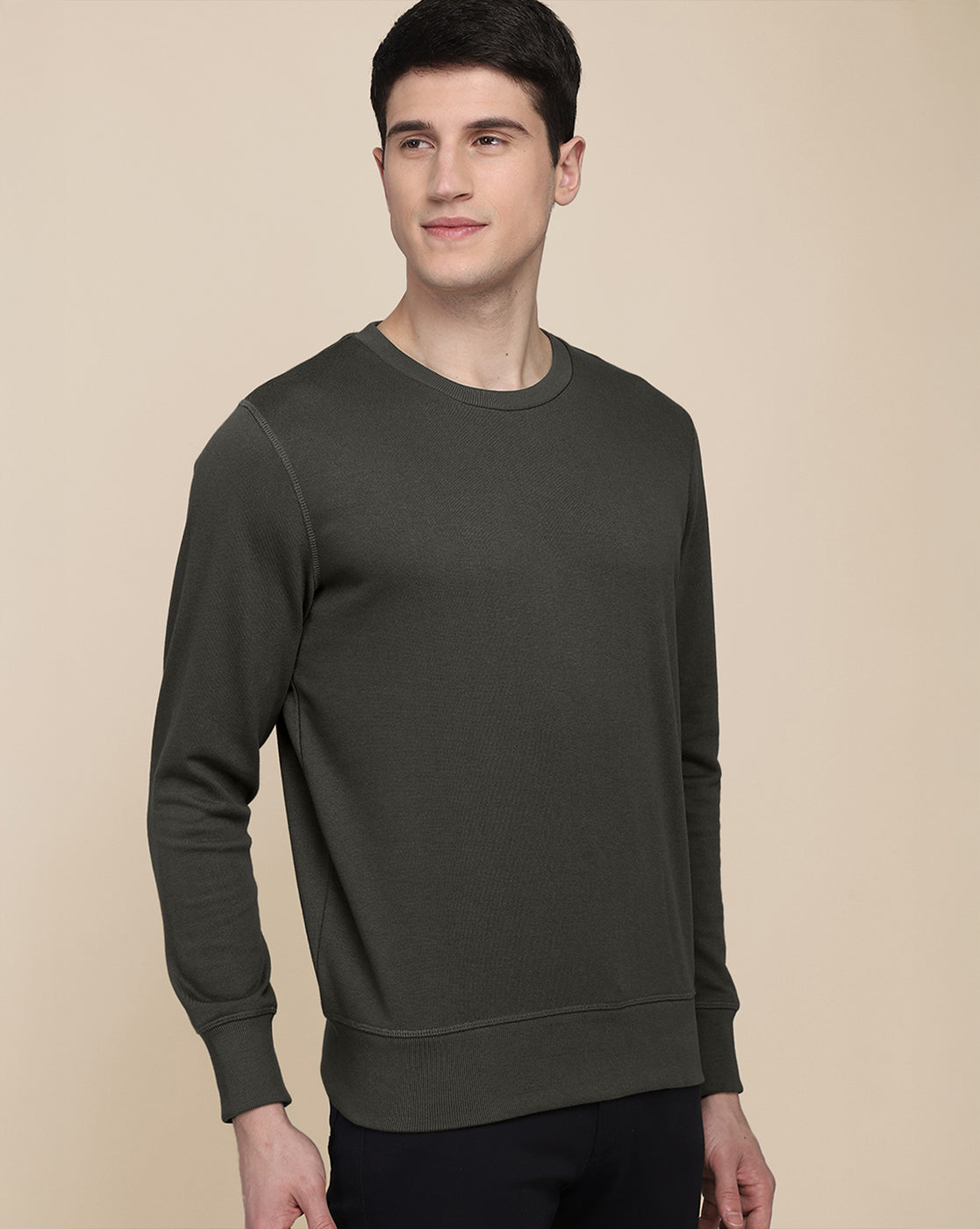 Men Olive Regular Fit Sweatshirt