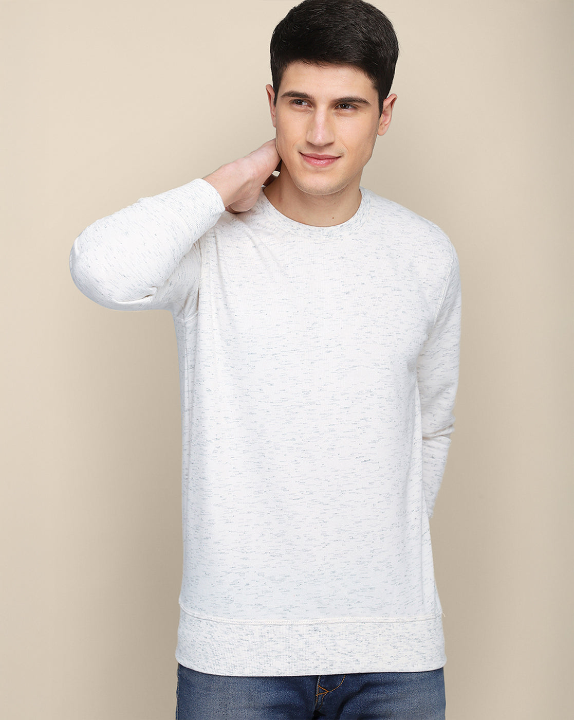 Men White Regular Fit Sweatshirt