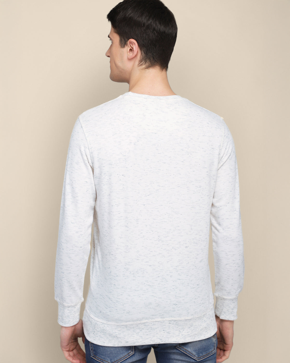 Men White Regular Fit Sweatshirt