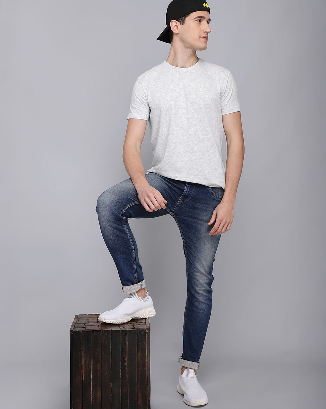 Men Grey Regular Fit Tshirt