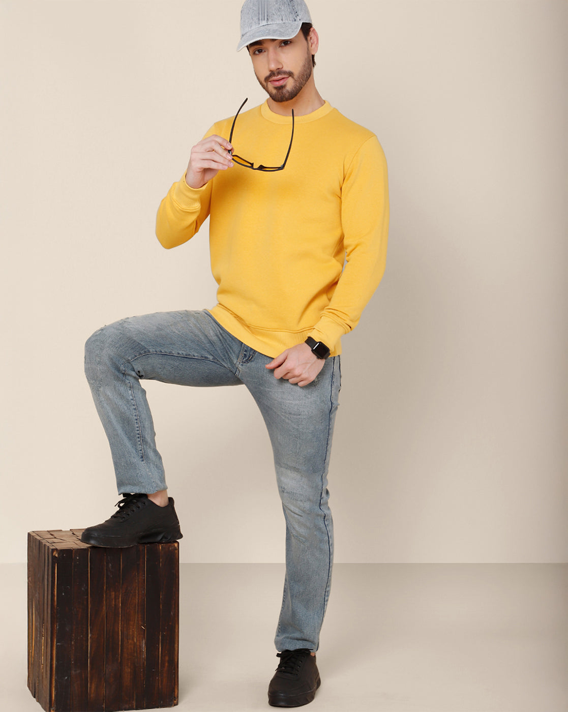 Men Yellow Regular Fit Sweatshirt